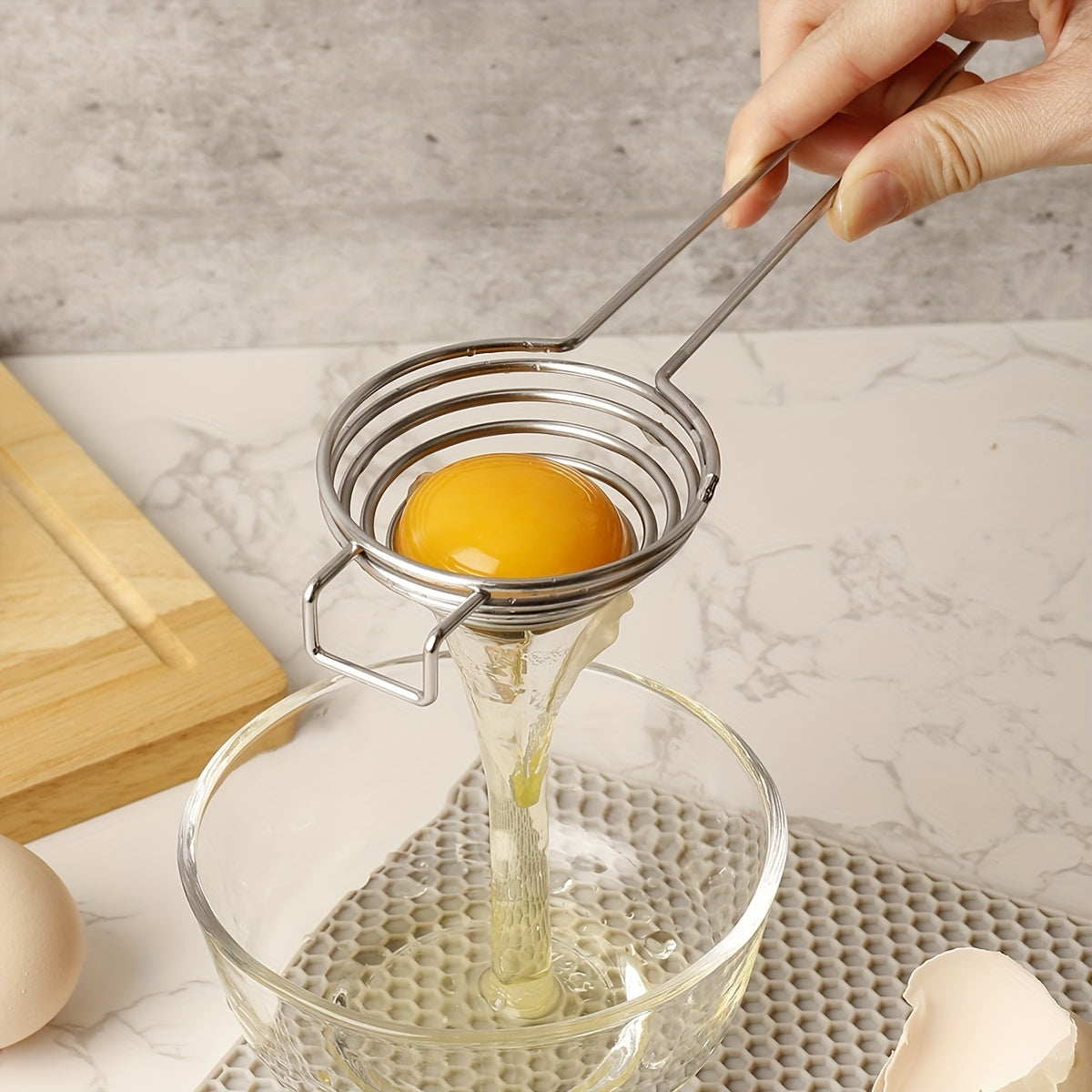 Egg Leak Apparatus